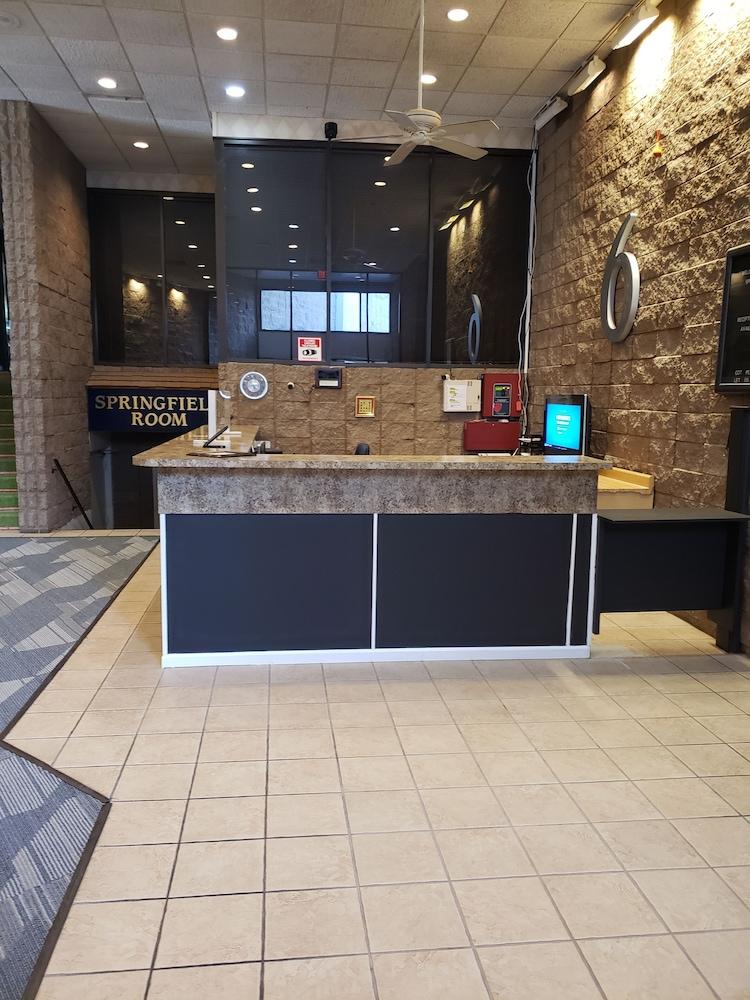Motel 6 Springfield, Il - Airport Eksteriør billede